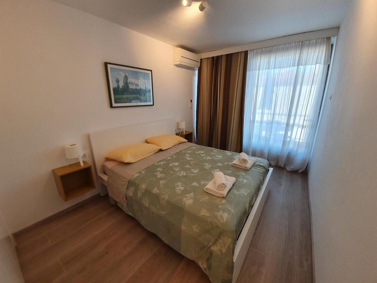 Apartment Sincic Novigrad  Luaran gambar