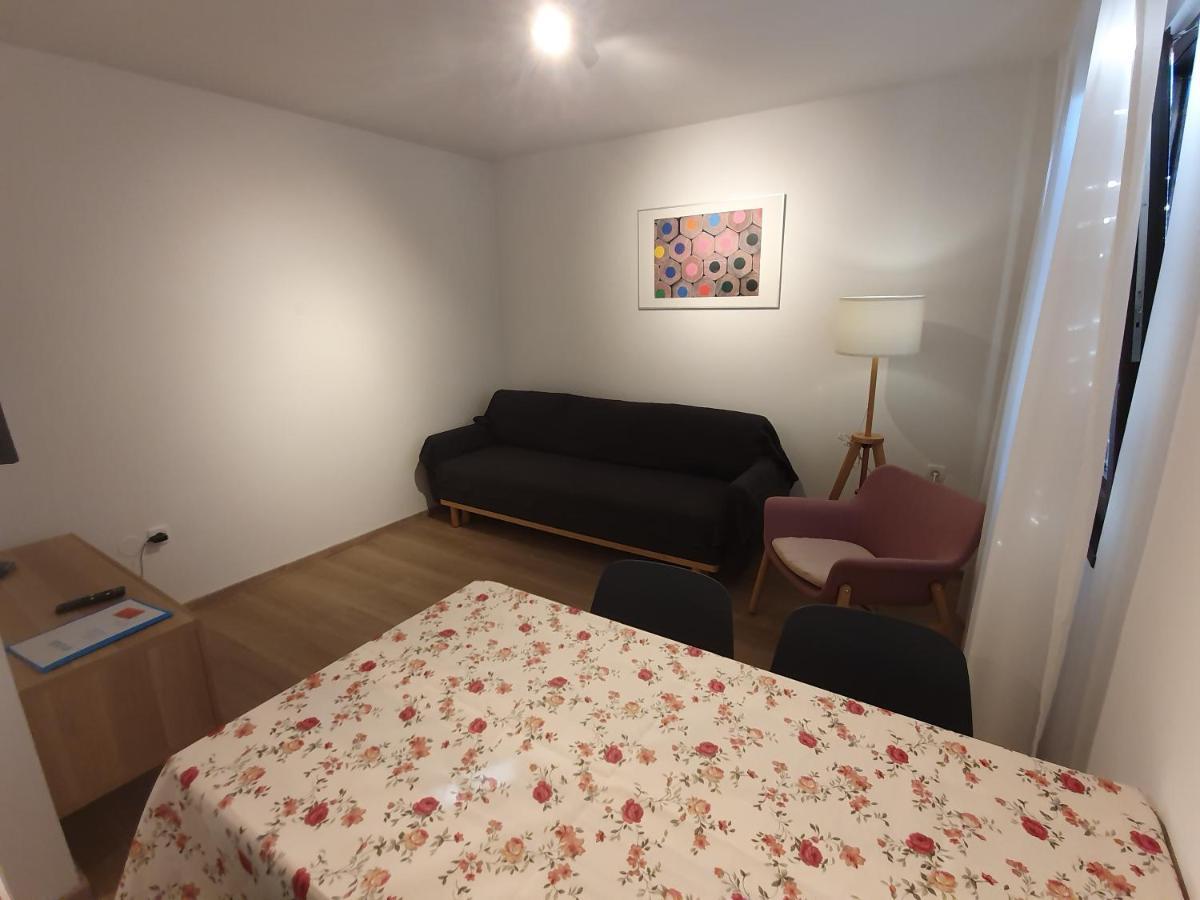Apartment Sincic Novigrad  Luaran gambar