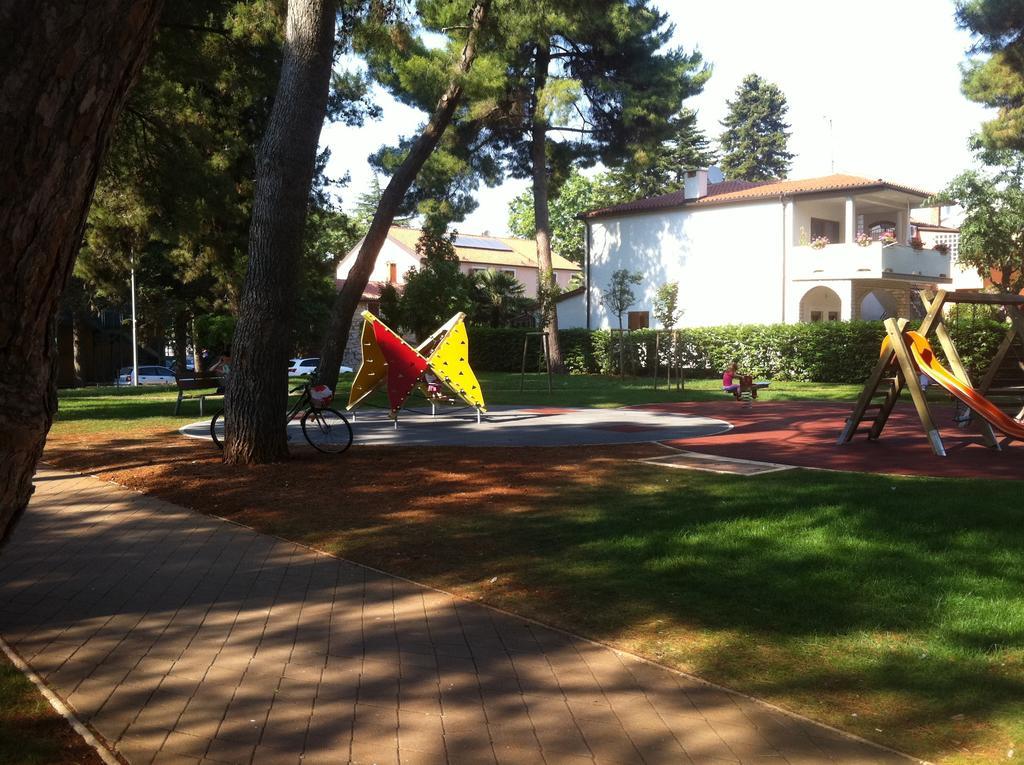 Apartment Sincic Novigrad  Luaran gambar