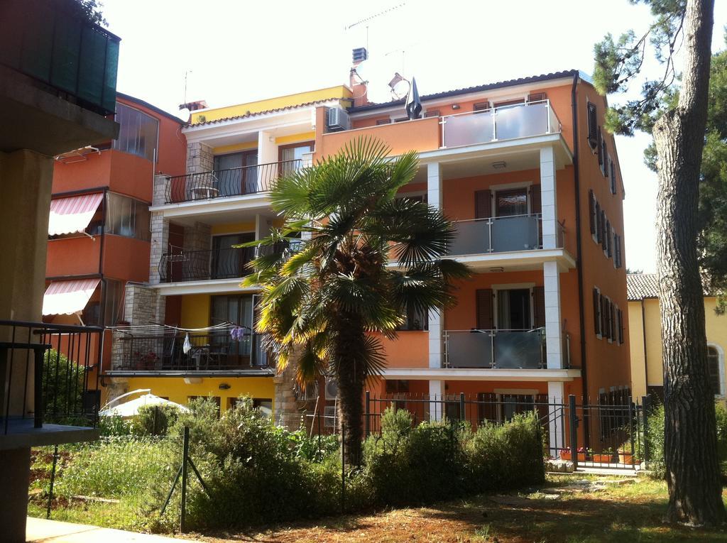 Apartment Sincic Novigrad  Luaran gambar