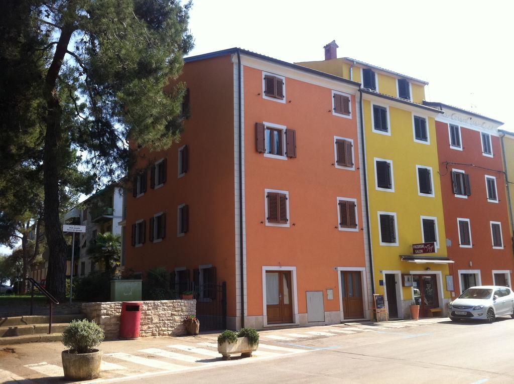 Apartment Sincic Novigrad  Luaran gambar